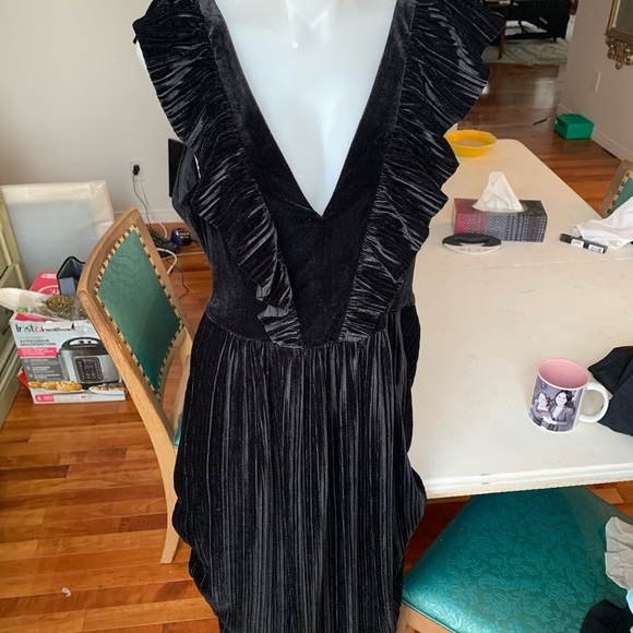 Stunning BCBG Velvet Gown - Picture 2 of 4